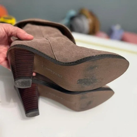 Luxury Rebel Taupe Suede Heeled‎ Ankle Boots | Euro 38.5 - Picture 3 of 7